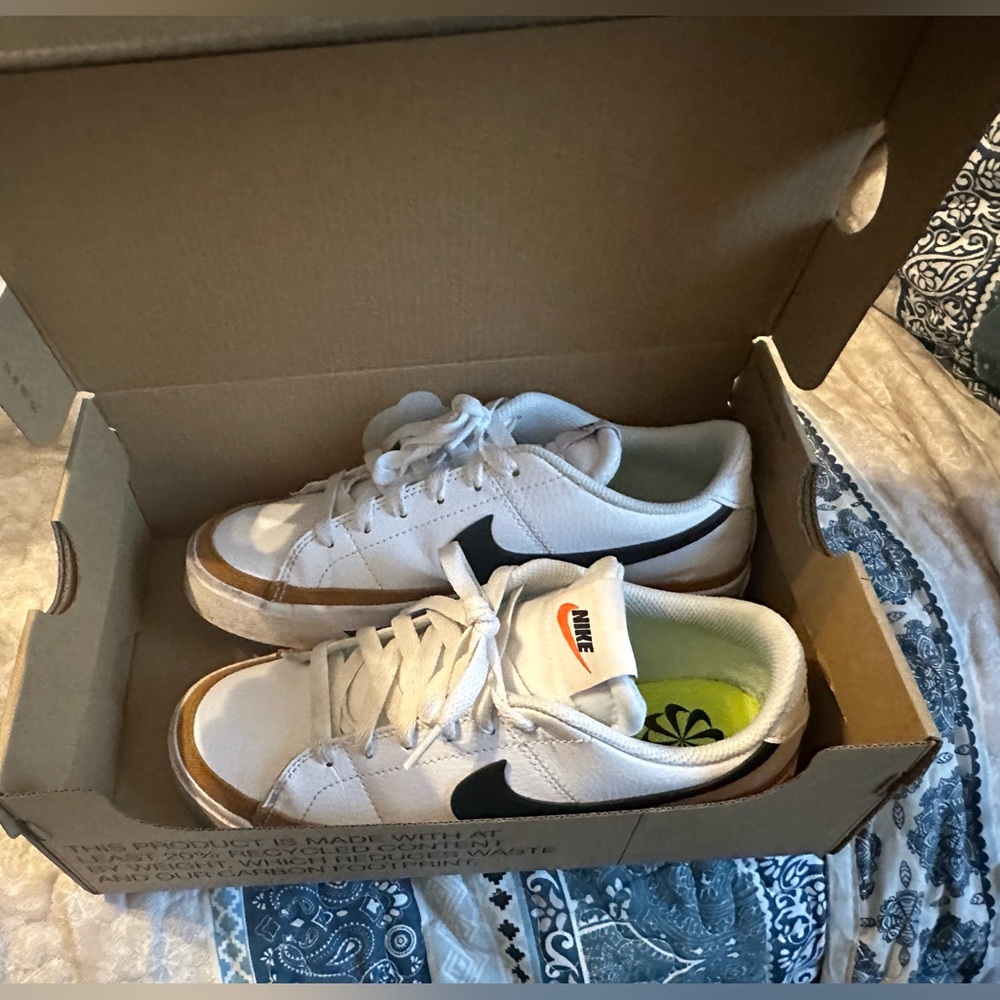 Nike Women’s Court Legacy Next Nature Shoes